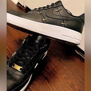 COPY - Nike Air Force 1 07 LX Sisterhood Black Metallic Gold  - Women’s 7 - CT1…